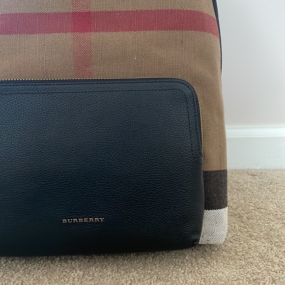 Burberry Abbeydale House Check Canvas & Leather Backpack 4033397 NWT - Picture 4 of 10